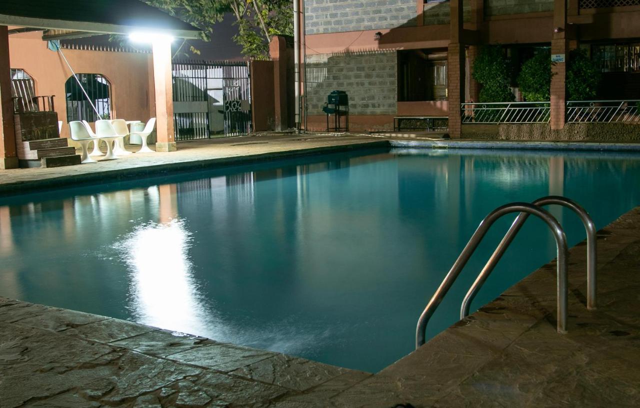 The Luke Hotel Cravers Thika Exterior photo